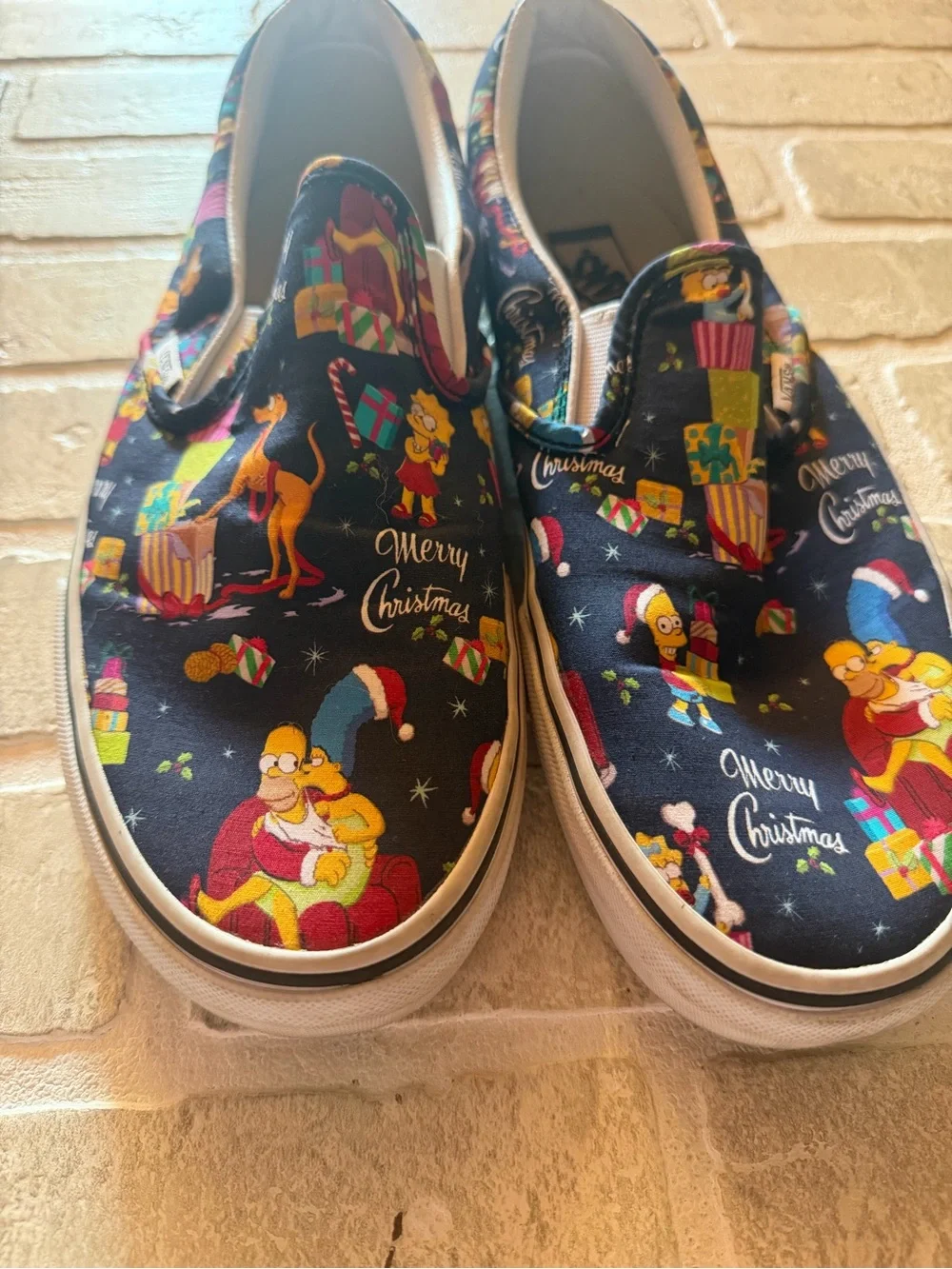 Vans Mens Slip-On Sneakers - Black with Multicolor Christmas Print